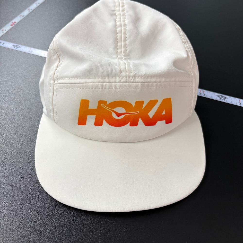 Hoka One One Unisex Running Hat OS White Summer Mile Club 5-Panel Bungee Cap